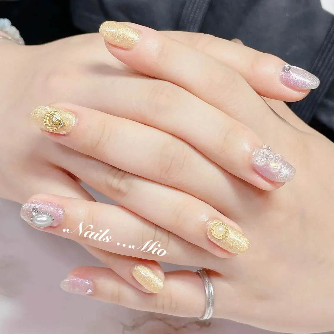ネイル ジェルネイル .Nails Mio 赤羽西ネイルサロンのネイルデザイン