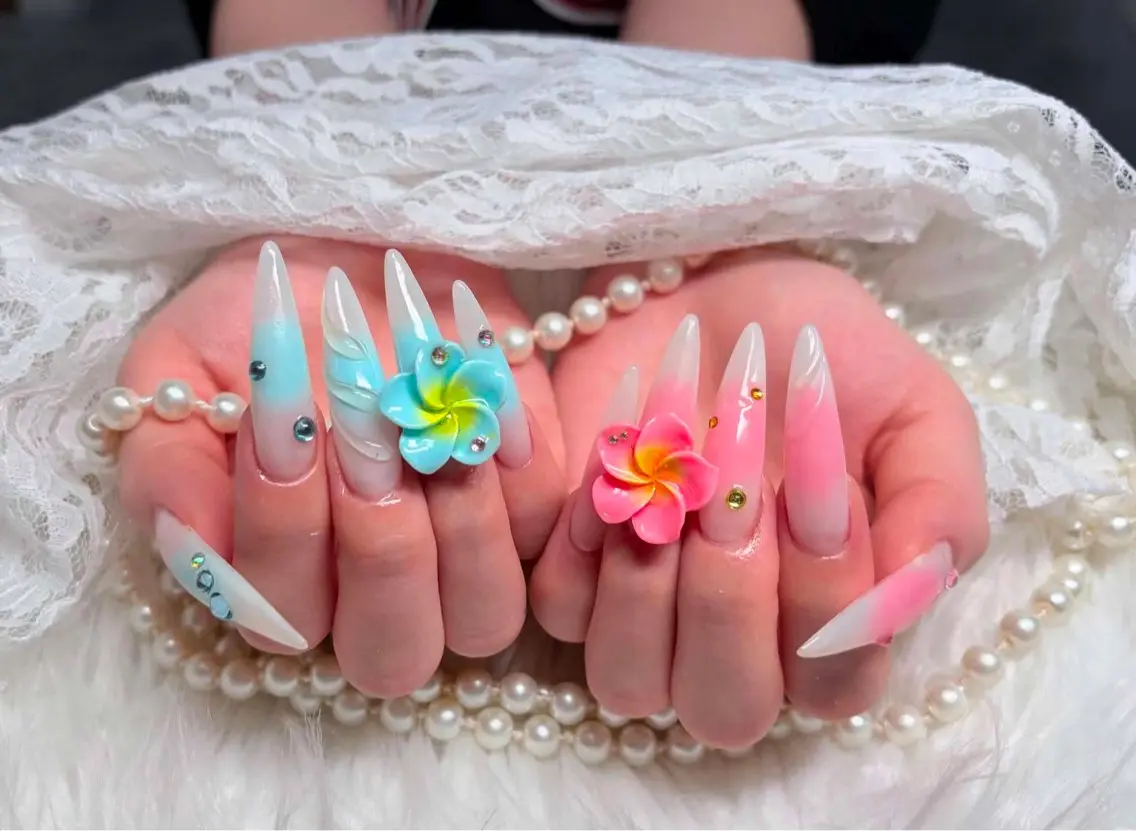 ネイル チークネイル フレンチネイル キラキラネイル 韓国ネイル マグネットネイル ハンドネイル yuuna hbabynailのネイルデザイン