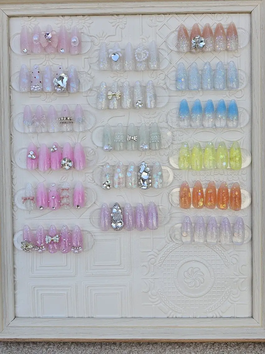ネイル キラキラネイル スカルプネイル Ra: Nail   라: 네일のネイルデザイン