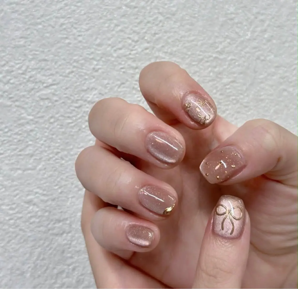 ネイル オーロラネイル ブルー チークネイル フットネイル フレンチネイル ハンドネイル GIN NAILのネイルデザイン