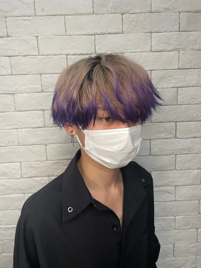 カラー メンズ デザインカラー COCO .のヘアスタイル