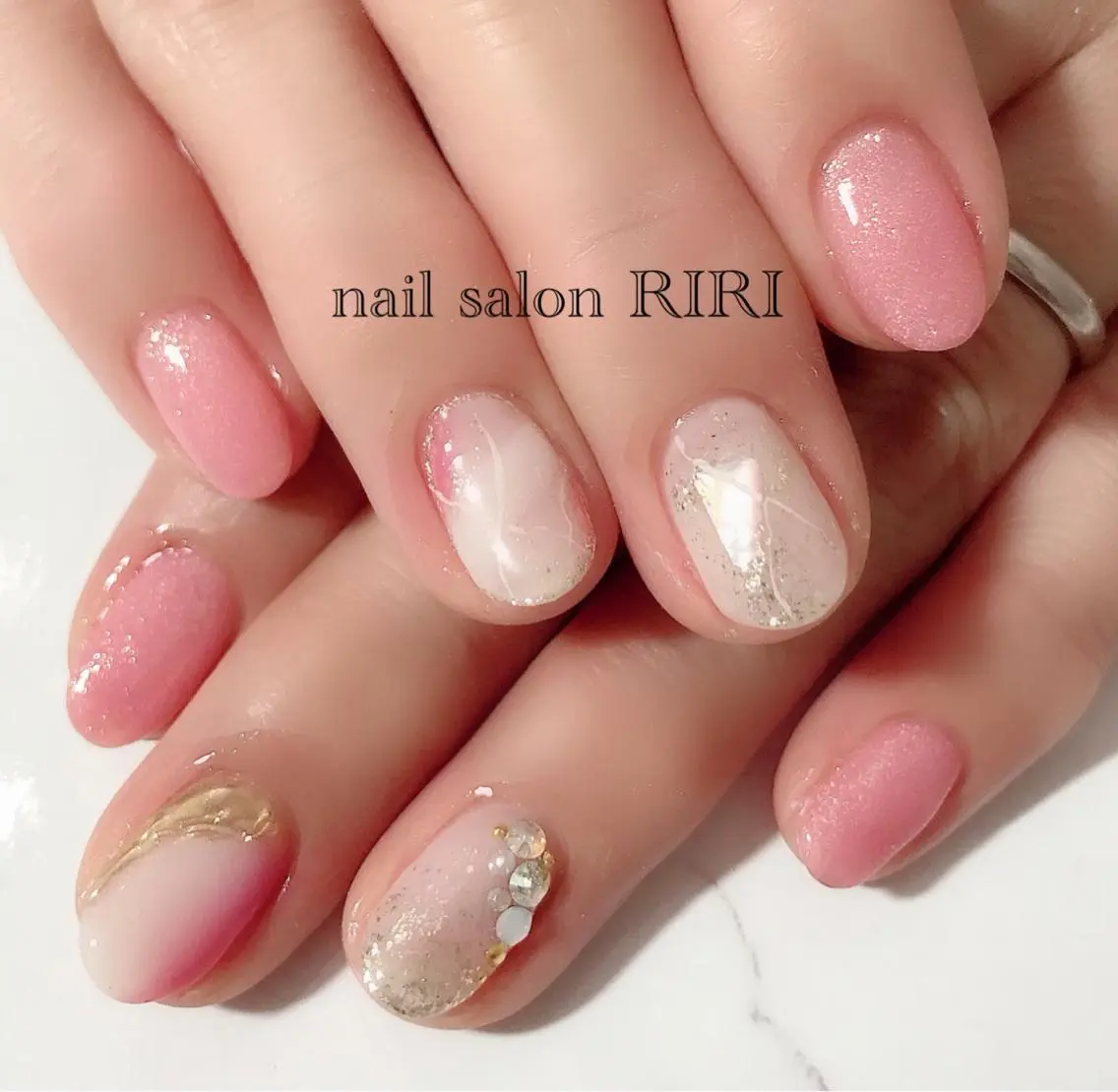 ネイル ニュアンスネイル RIRI リリのネイルデザイン