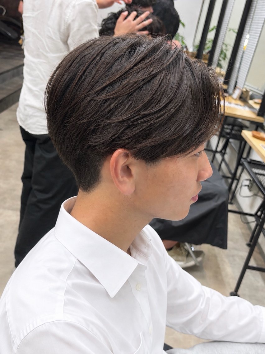 メンズ センターパート 刈り上げ カット 保立メンズカット 船橋駅メンズパーマのヘアスタイル