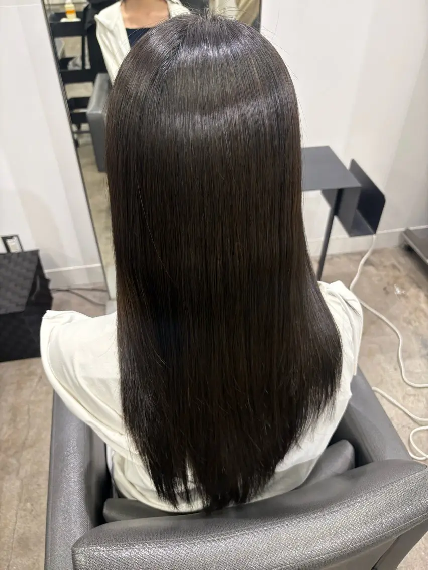 ロング カラー ヘアカラー 野口 結奈のヘアスタイル