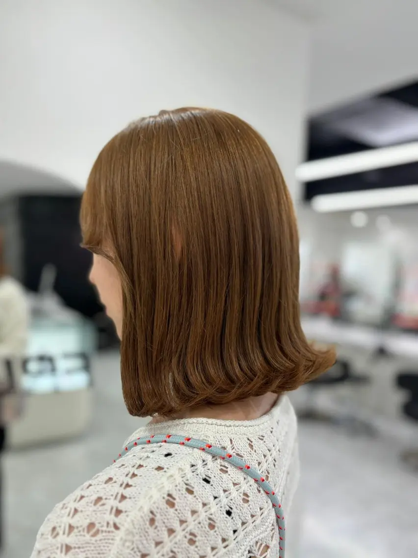 ミディアム カラー ヘアアレンジ カット ヘアカラー トリートメント 垢抜け透明感 カラー🪽ྀི🤎のヘアスタイル
