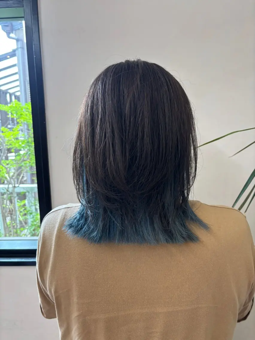ミディアム みぞぐち じゅりのヘアスタイル