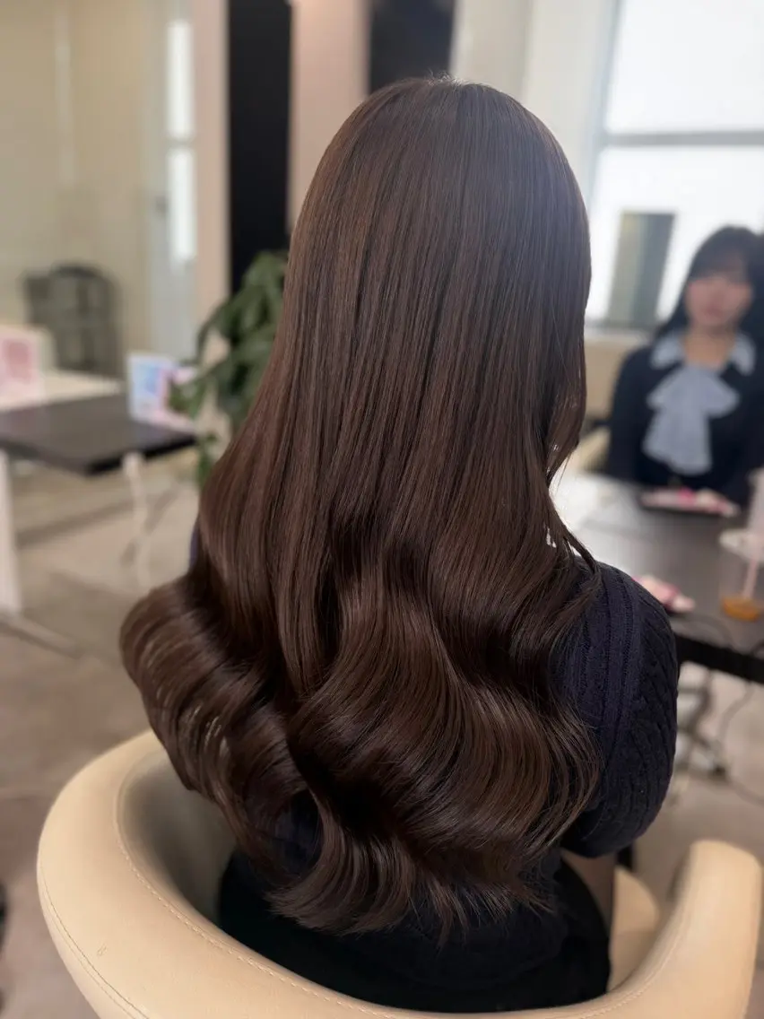ロング カラー ブラウンカラー カット ヘアカラー トリートメント 渋谷髪質改善/縮毛 矯正/かすが🪽🫧のヘアスタイル