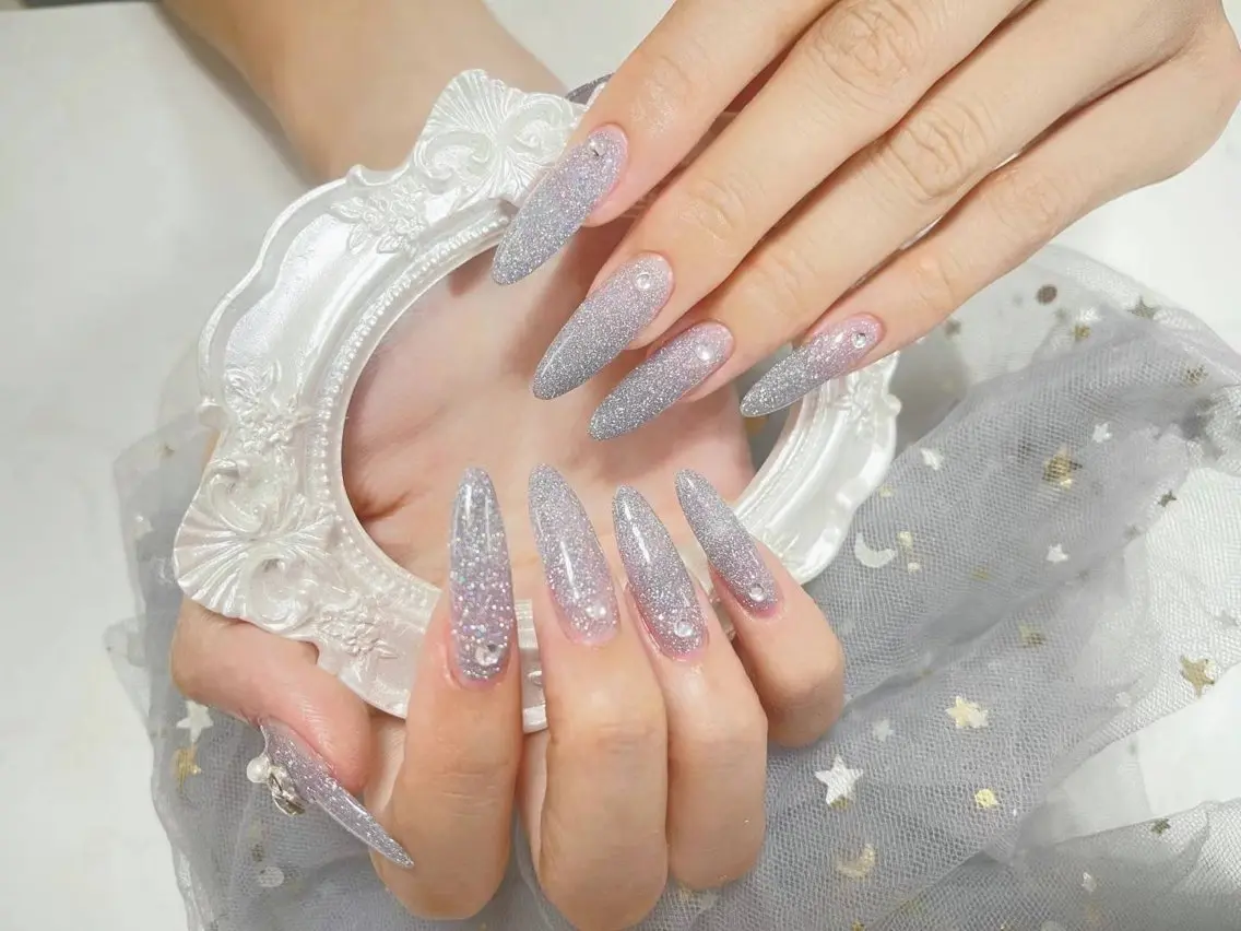 ネイル ハンドネイル 🎀ネイルサロン エクラYUI🎀のネイルデザイン