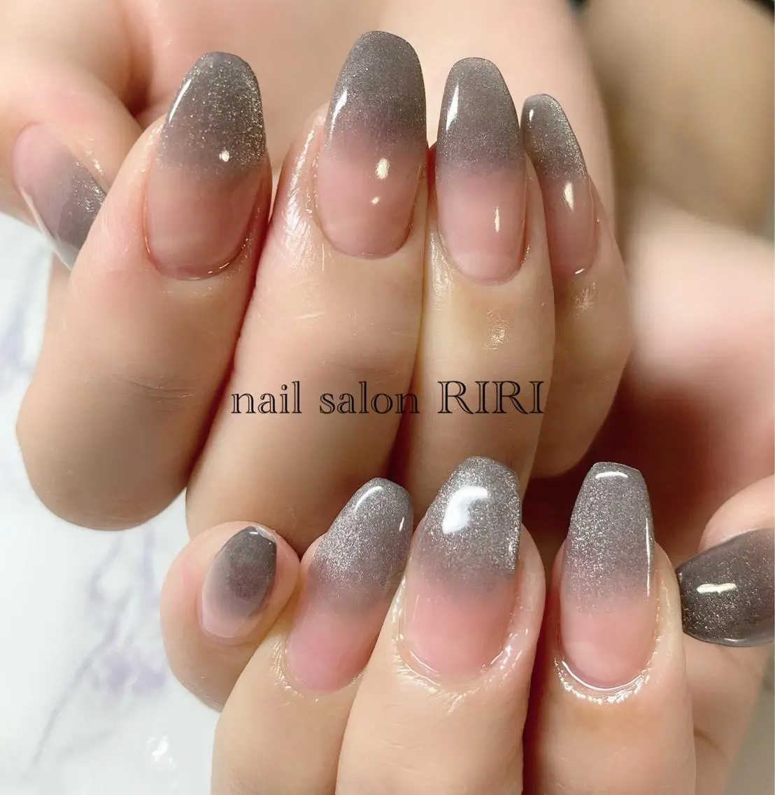 ネイル グラデーション マグネットネイル RIRI リリのネイルデザイン