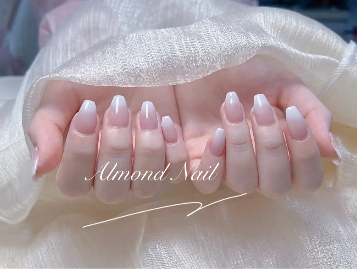ネイル 長さ出し フラッシュネイル フットネイル フレンチネイル ジェルネイル Almond Nail 亀戸のネイルデザイン