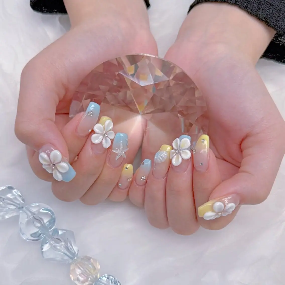 ネイル Romymoon nail帆南☾ ໋のネイルデザイン