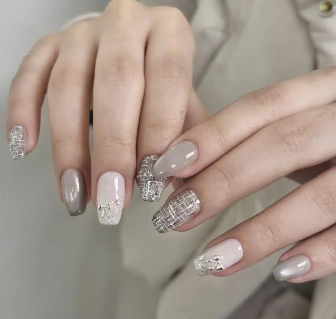 ネイル ハンドネイル 🎀 NaNa_nailのネイルデザイン
