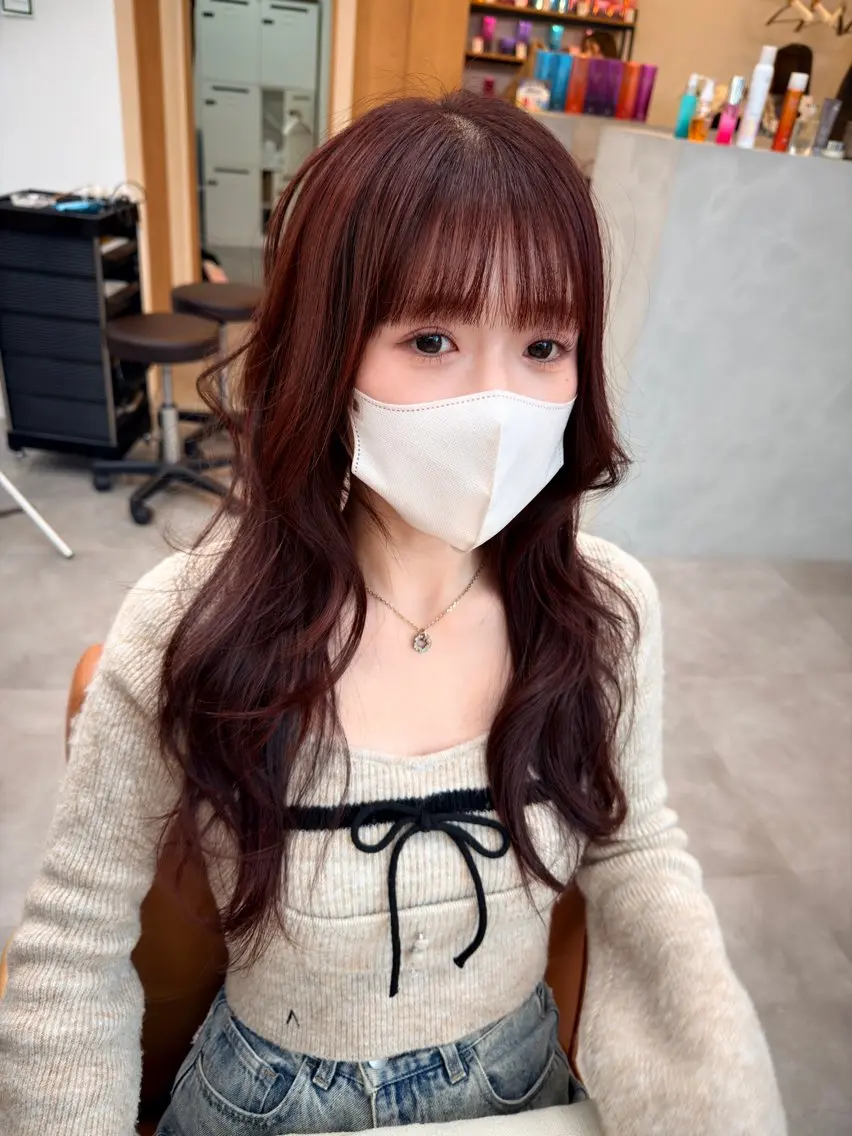 ロング KOTKA 大山和希のヘアスタイル