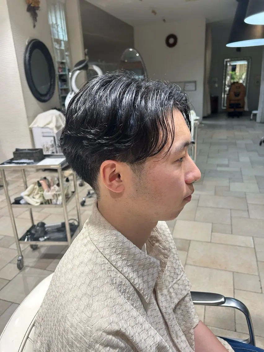 パーマ メンズ メンズパーマ ニュアンスパーマ 土佐 彩純のヘアスタイル