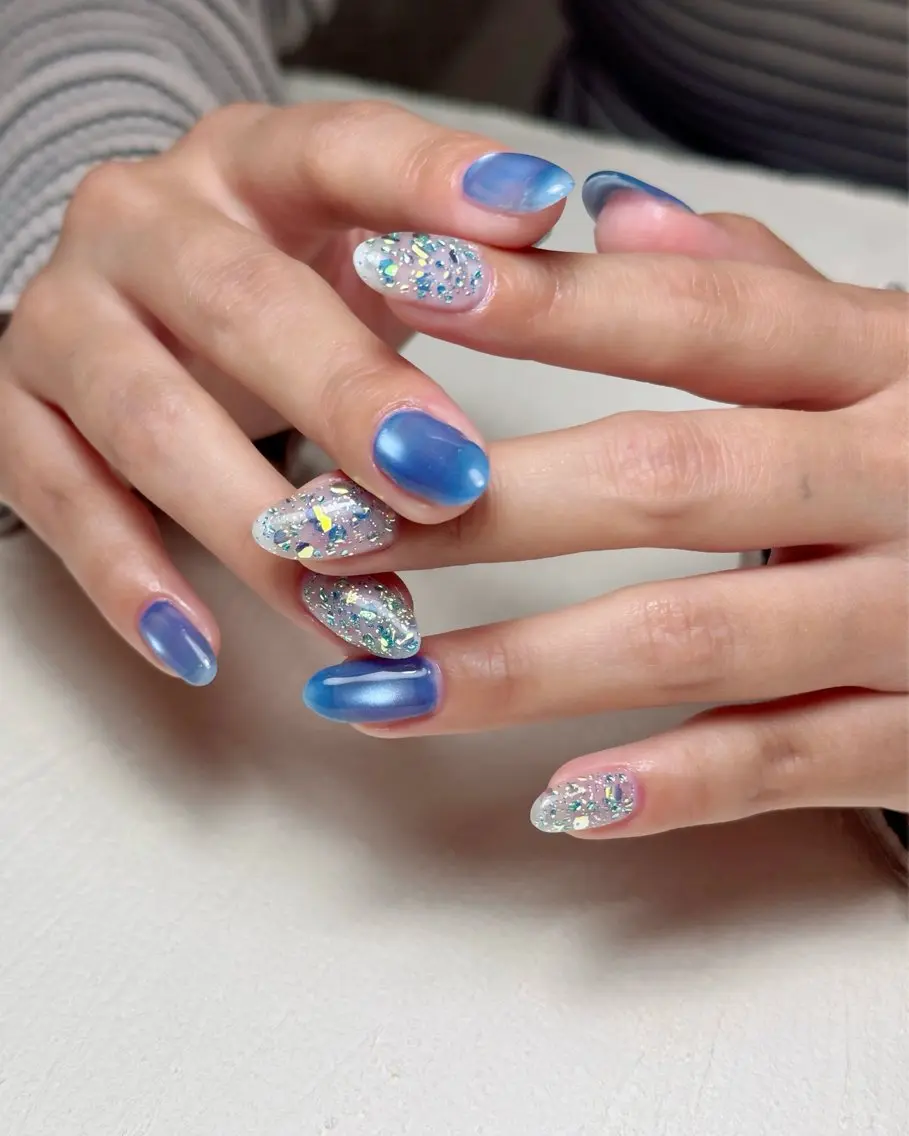 ネイル ハンドネイル Tiny Glowのネイルデザイン