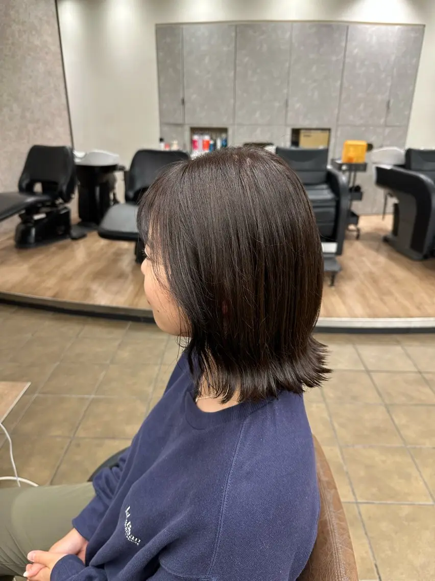 ミディアム カラー ヘアカラー 岡山 紗里奈のヘアスタイル