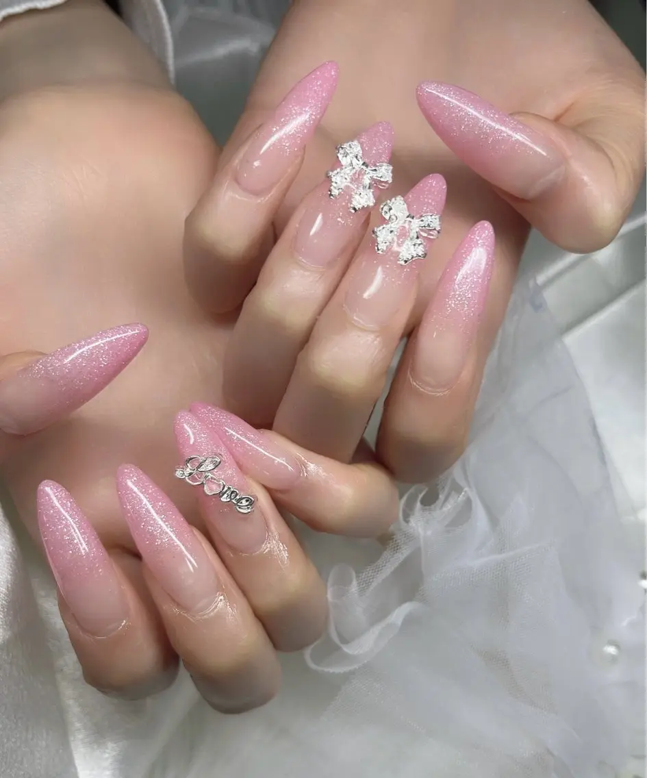 ネイル ハンドネイル YOLO NAILのネイルデザイン