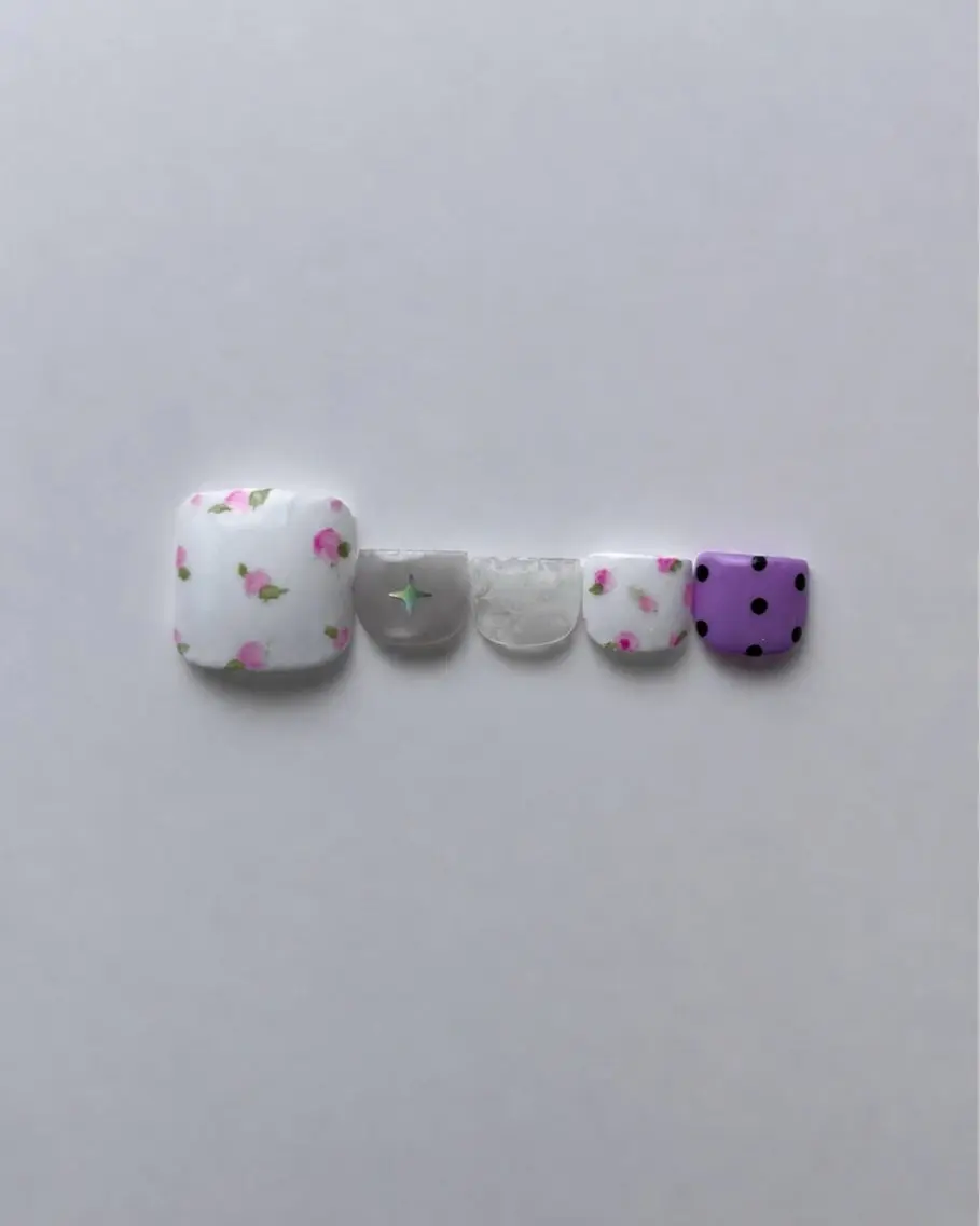 【フット】定額デザイン/オフ込みの写真