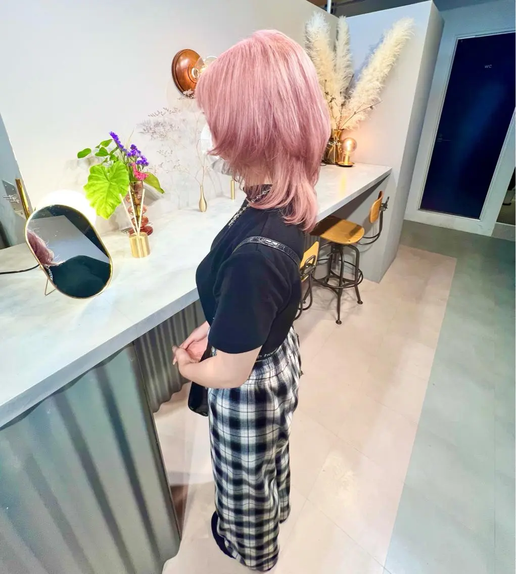 ⚠️ハイブリーチ&ケアブリーチ(フルカラー)&艶トリートメント⚠️の写真