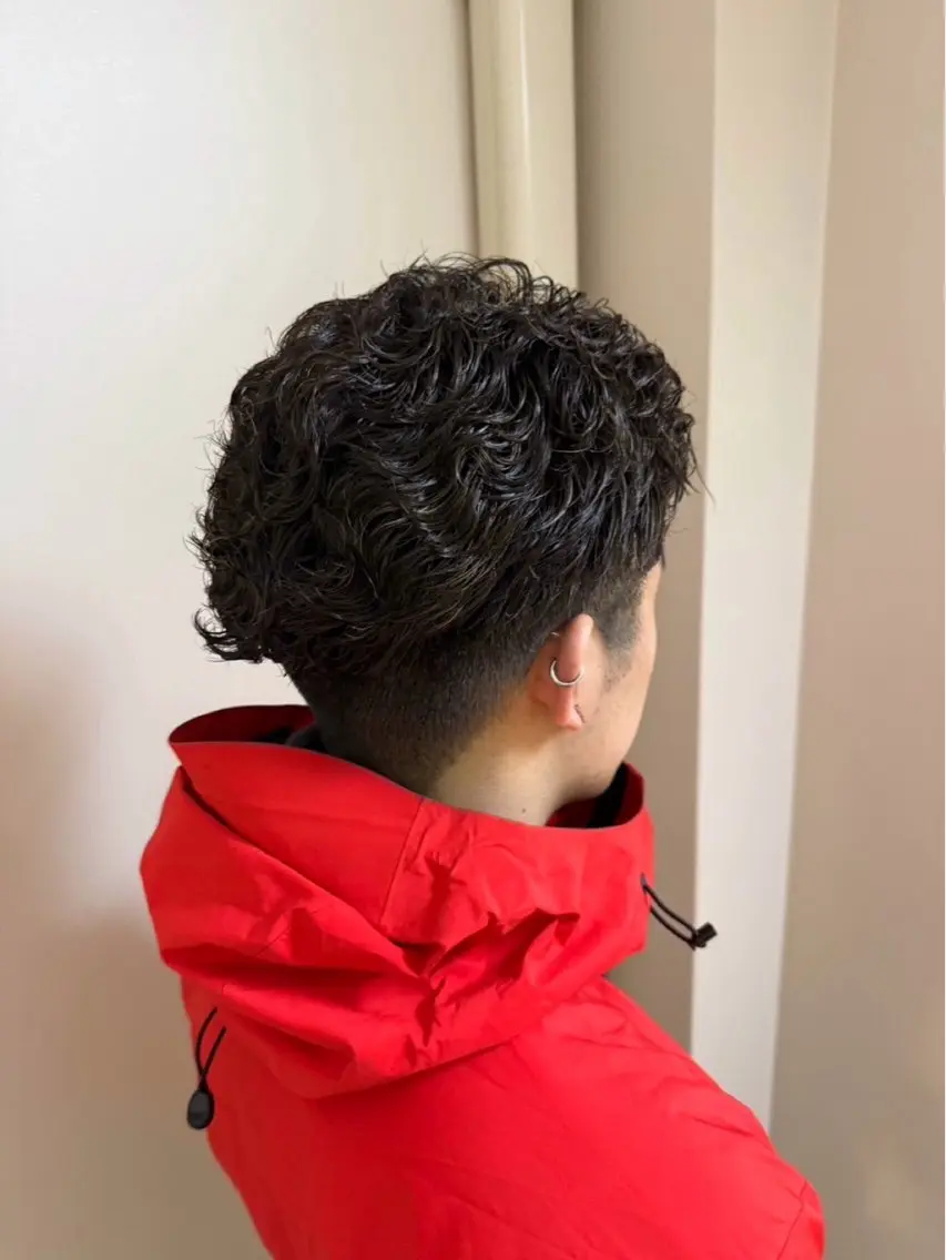 パーマ メンズ カット ヘアカラー パーマ カ ズ サ ✴︎のヘアスタイル