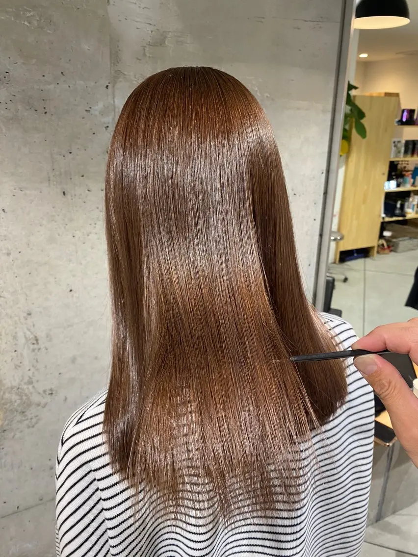 ミディアム カット ヘアカラー トリートメント 波濤 優季のヘアスタイル