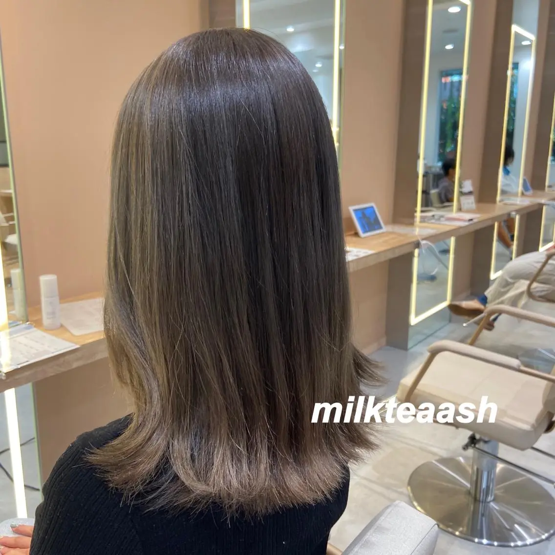セミロング アッシュ プルエクステ/インナ ーカラー🦊はるなのヘアスタイル