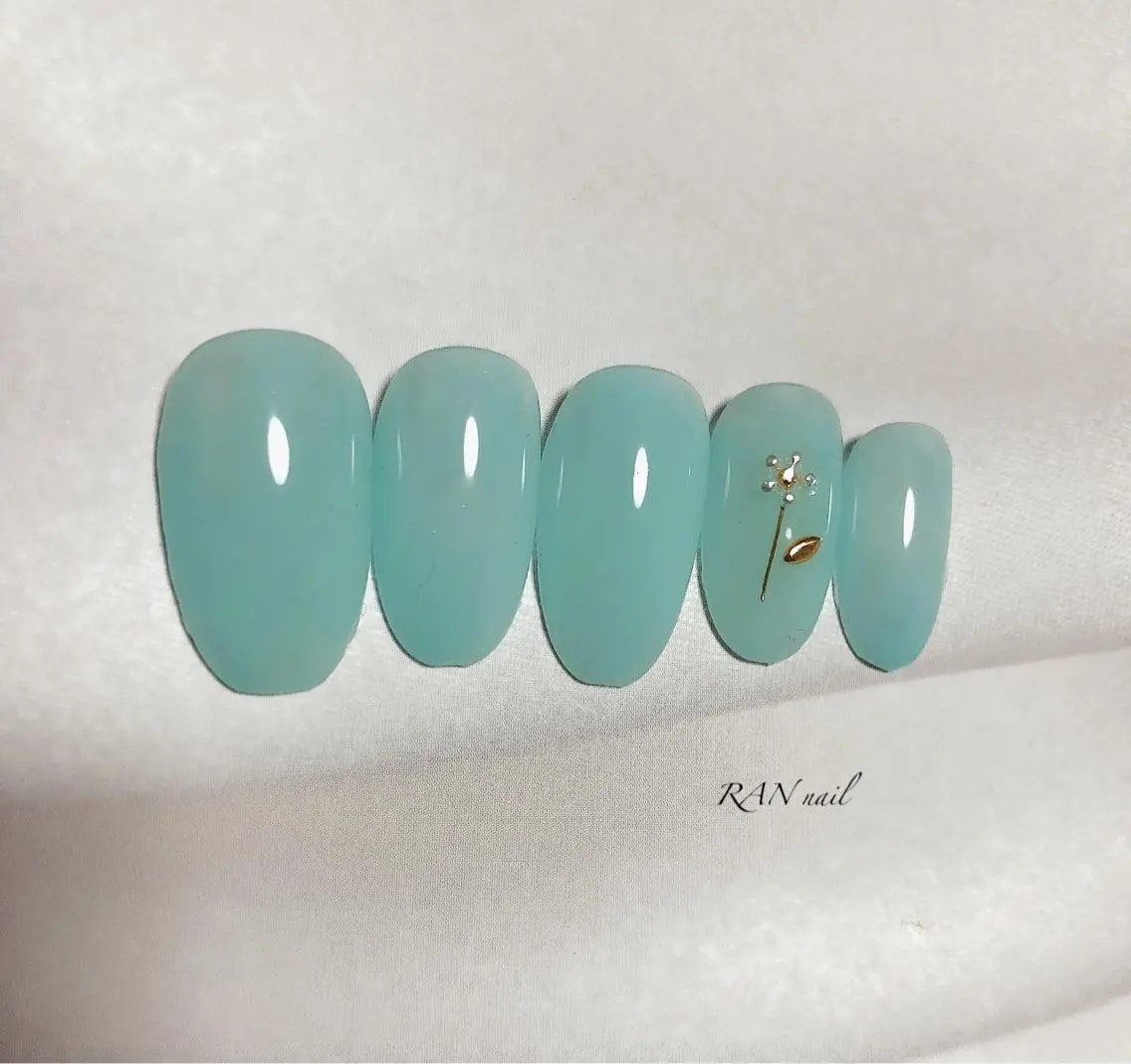 ネイル フラワーネイル フットネイル オフィスネイル ワンカラーネイル 春ネイル RAN nailのネイルデザイン