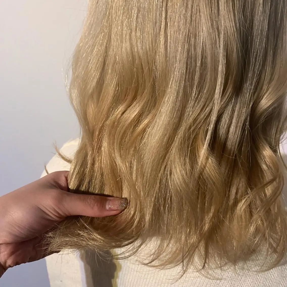 セミロング カラー ヘアアレンジ セミロングパーマ アクアカラー ダブルカラー グラデーションカラー ハイライトカラー カット ヘアカラー トリートメント Luana / 公式 / 大通のヘアスタイル