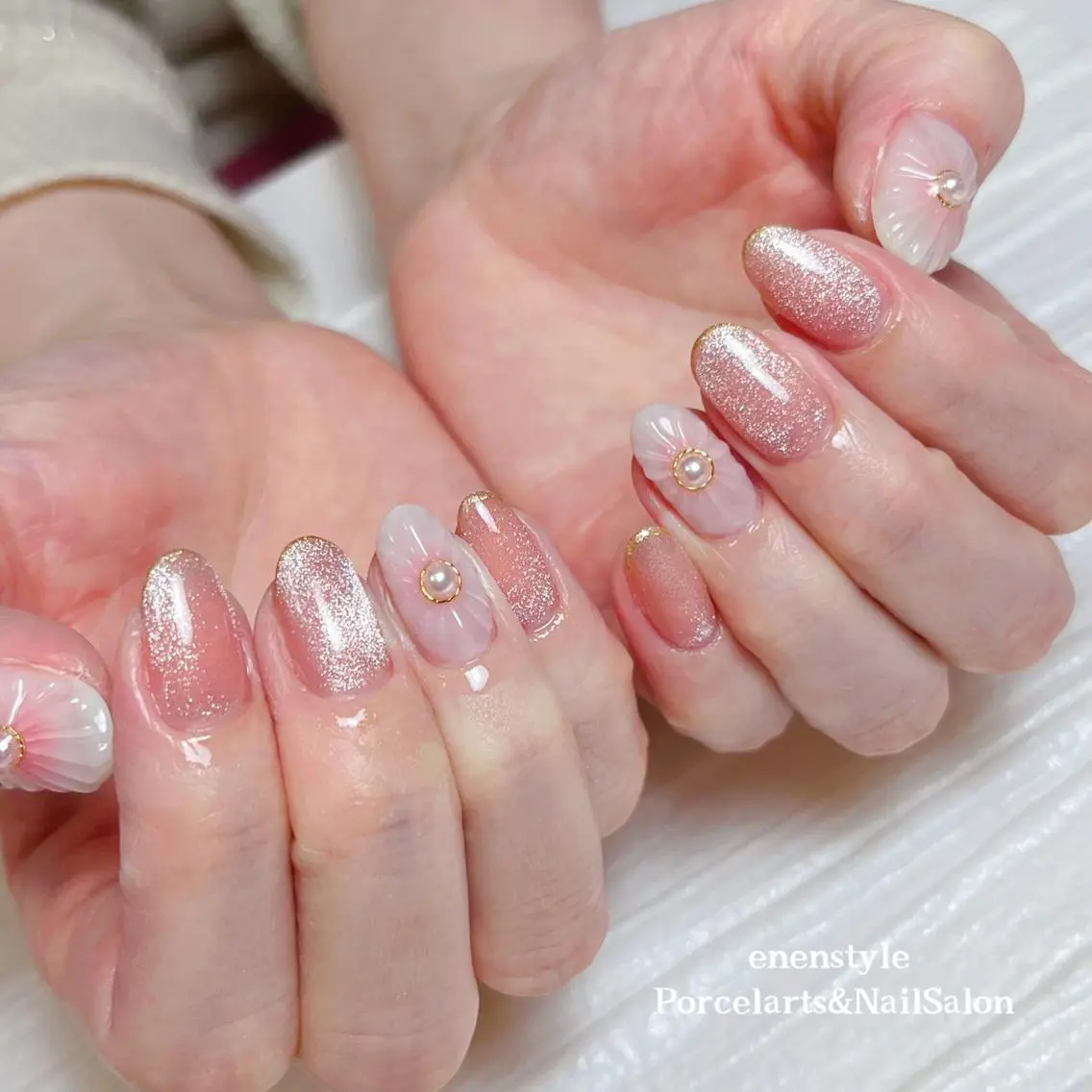 ミディアム ネイル 🐾enen style 🐾のネイルデザイン