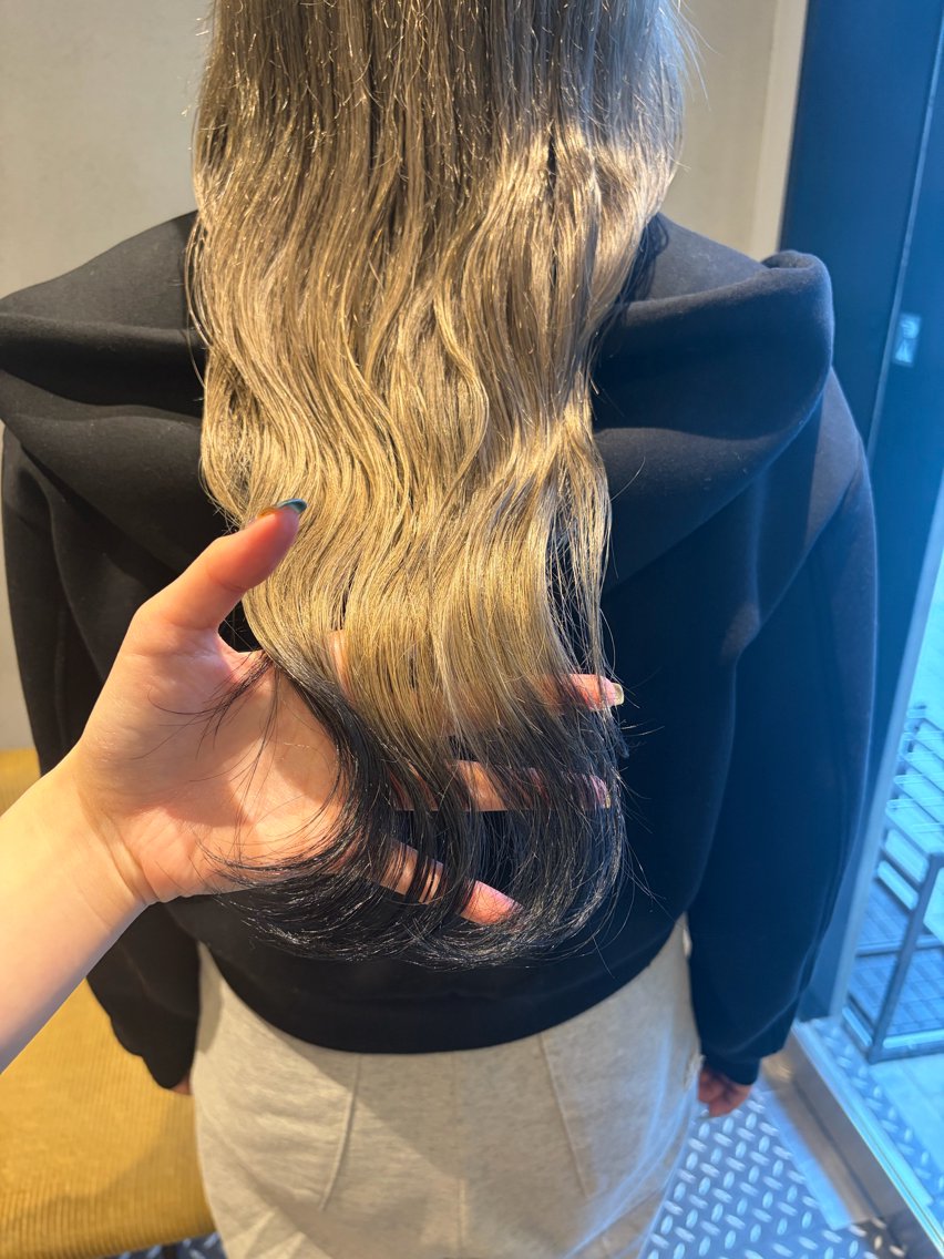 ロング カラー ヘアカラー Canna kotoriのヘアスタイル