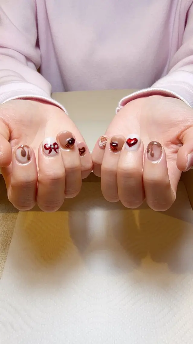 ネイル バレンタイン ハンドネイル Miss Nailのネイルデザイン