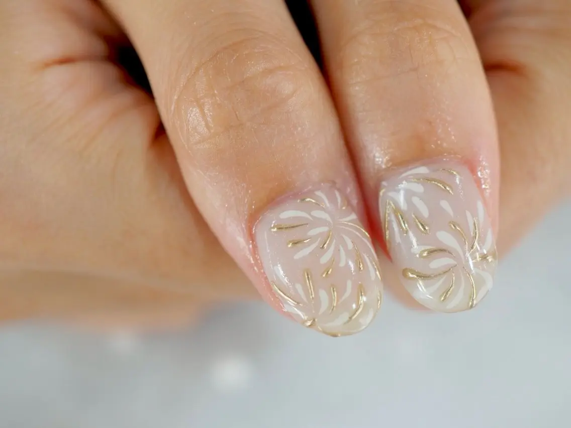 ネイル ハンドネイル glaNje shioriのネイルデザイン