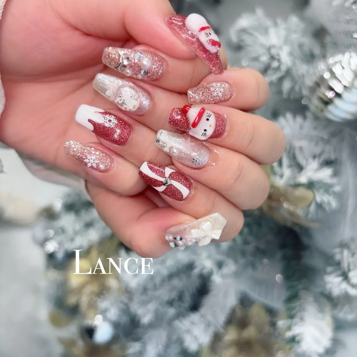 ネイル オーロラネイル フットネイル フレンチネイル ガラスフレンチ 氷ネイル・うるうるネイル Lance nailのネイルデザイン