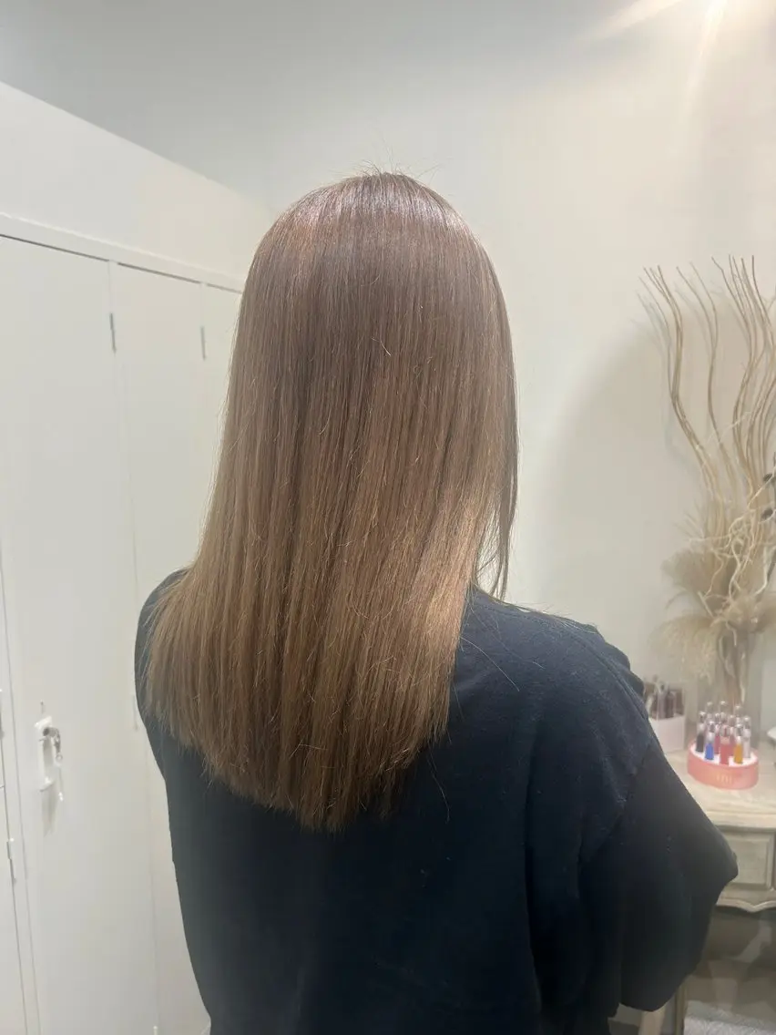 カラー ROCCA hair YUIKOのヘアスタイル