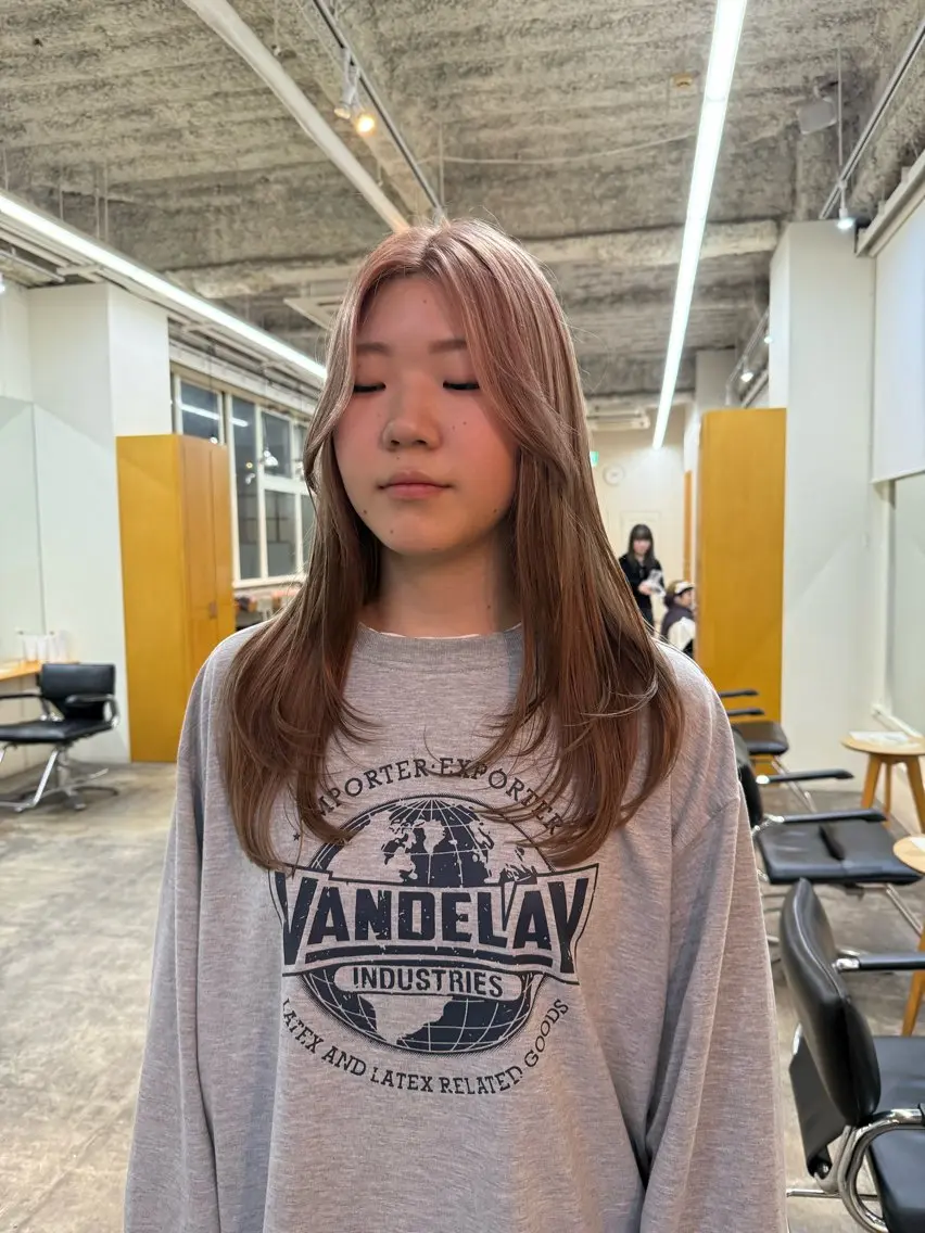 ミディアム カット MION✂️ 似合わせカットのヘアスタイル