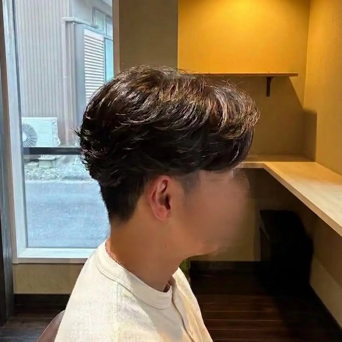 パーマ メンズ フェザーパーマ メンズパーマ カット パーマ 梅田 花音のヘアスタイル