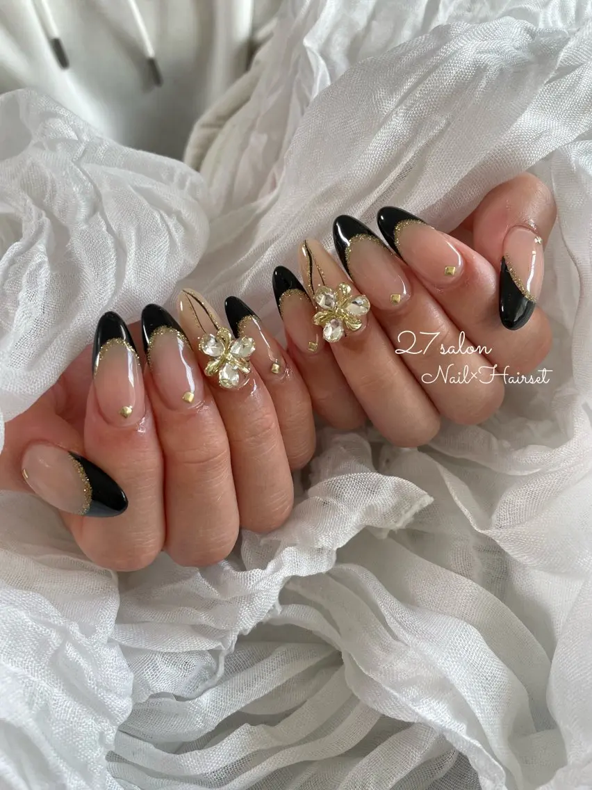 ネイル 成人式 フラッシュネイル フレンチネイル 27salon yuinaのネイルデザイン