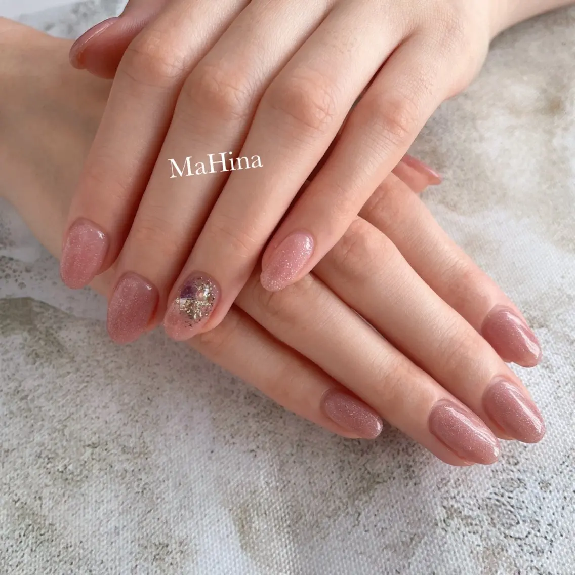 ネイル ストーンネイル Le Vernis MaHina・まひなのネイルデザイン