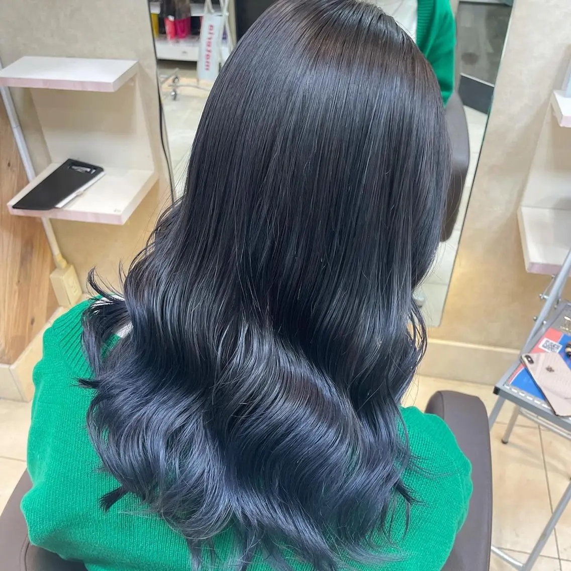 ロング 前田 菜奈子のヘアスタイル