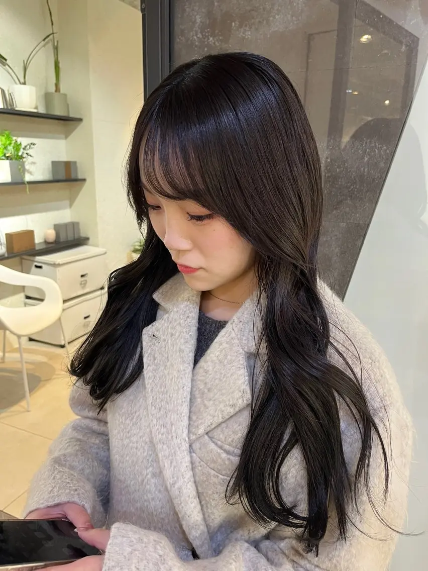 ロング カラー 透明感カラー いぶ /札幌美容師のヘアスタイル