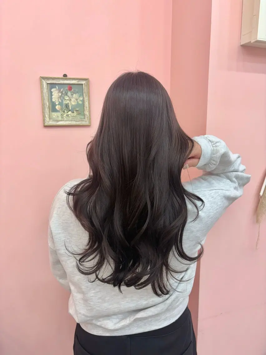 ロング チョコレートブラウン ヘアカラー トリートメント 韓国ヘア🎀マイカ| 新大久保のヘアスタイル
