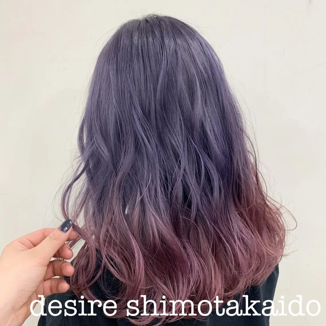 セミロング カラー 薄田 珠美のヘアスタイル