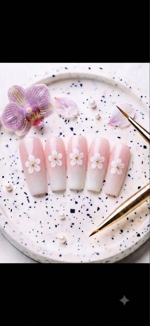 ネイル キラキラネイル ストーンネイル Michan Nailのネイルデザイン