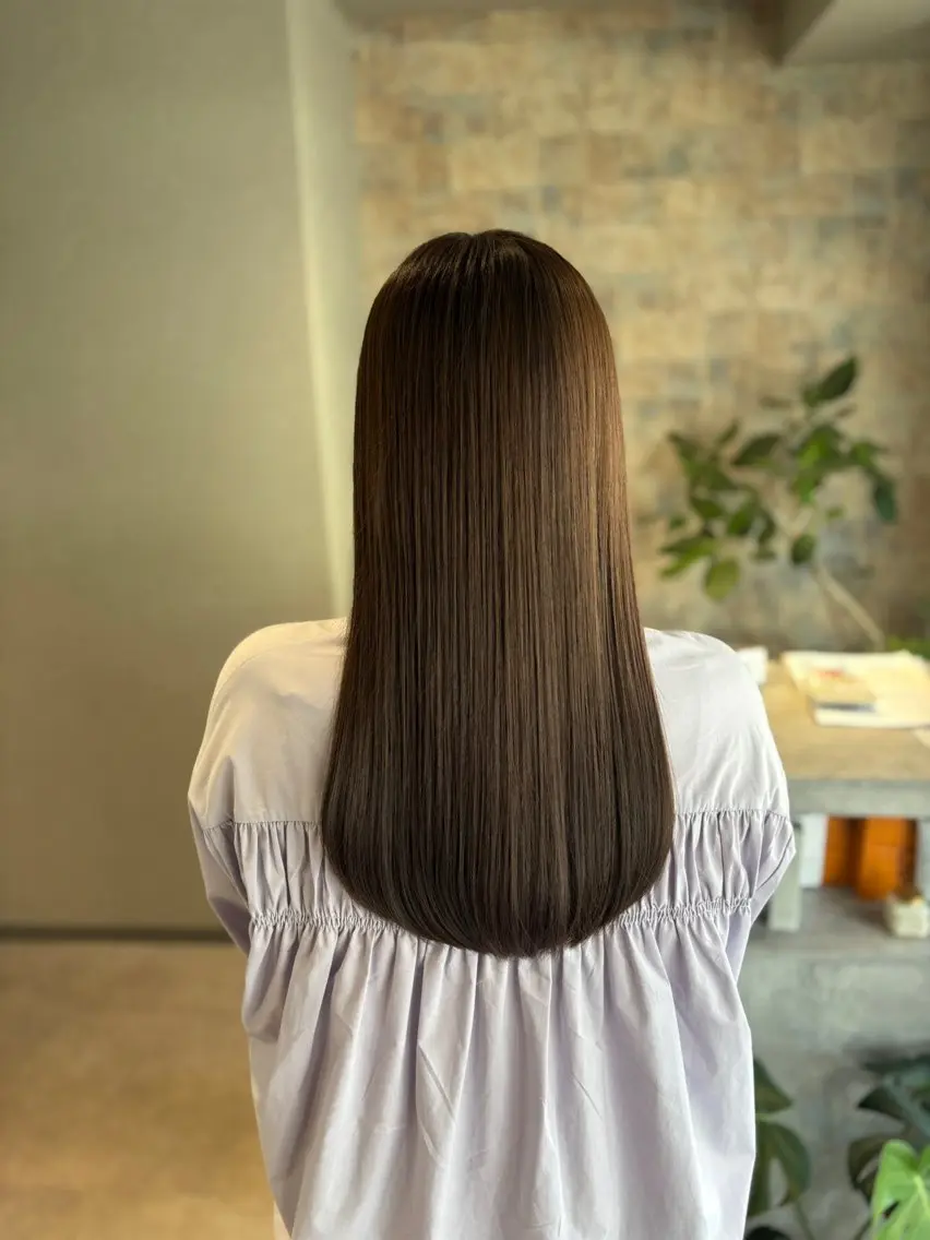 セミロング カラー 加藤 藍のヘアスタイル