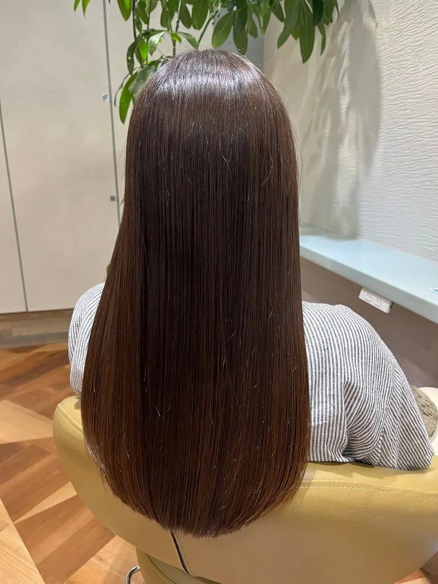 ロング カラー 髪質改善 ロング トリートメント カット ヘアカラー トリートメント ヘッドスパ 髪質改善 高橋 勇樹のヘアスタイル
