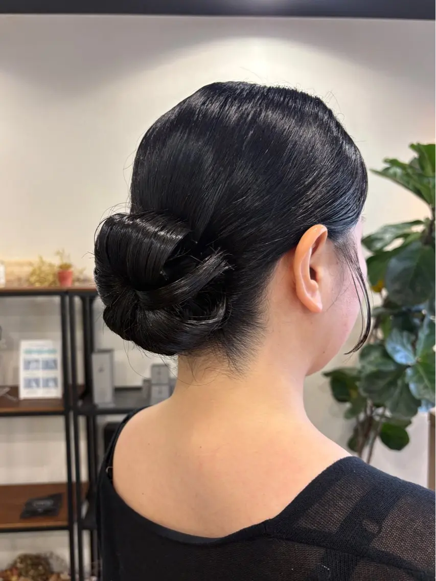 ヘアアレンジ ツヤカラー/アレンジ /湘南/ハナメ‎🤍のヘアスタイル