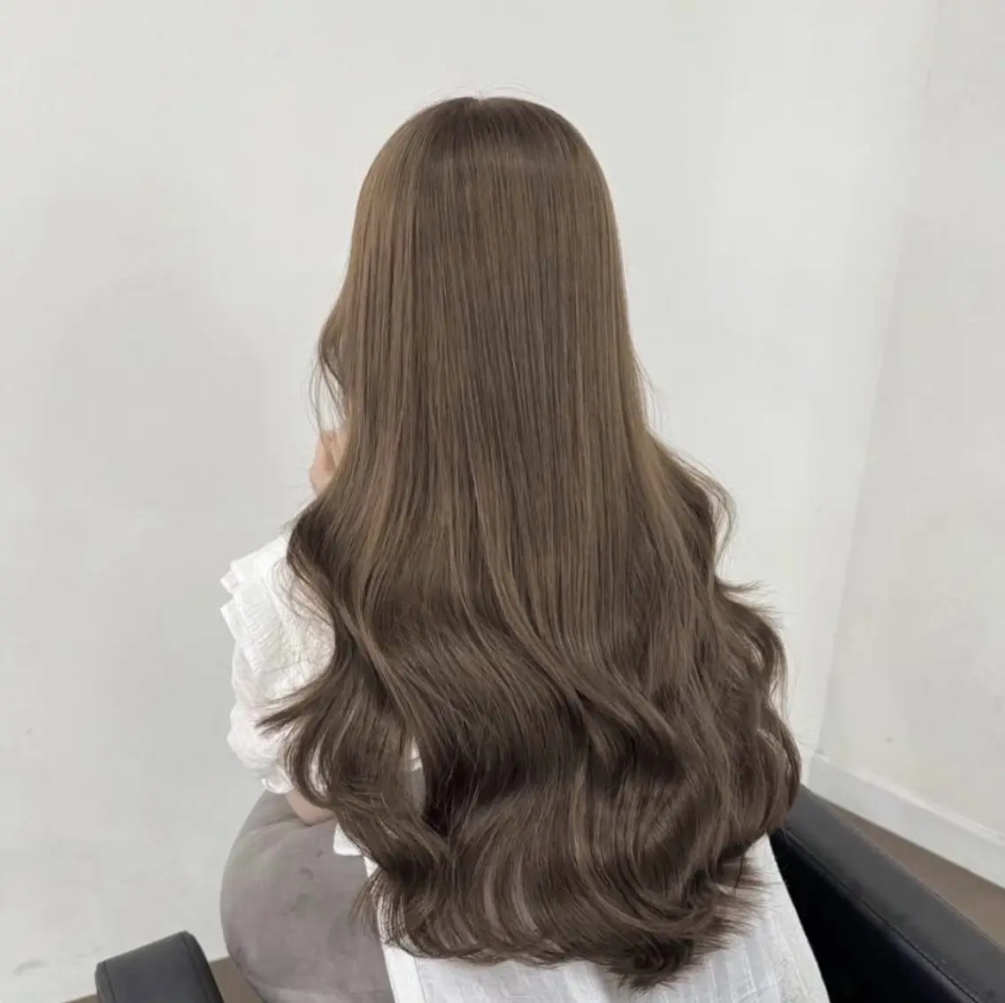 ロング カラー ヘアカラー トリートメント 【ioe 岡本】 🎀NOKO🎀のヘアスタイル