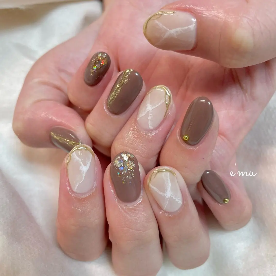 ネイル ブラウン 大理石ネイル(マーブル) シンプルネイル ハンドネイル nail salon e'mu💐のネイルデザイン