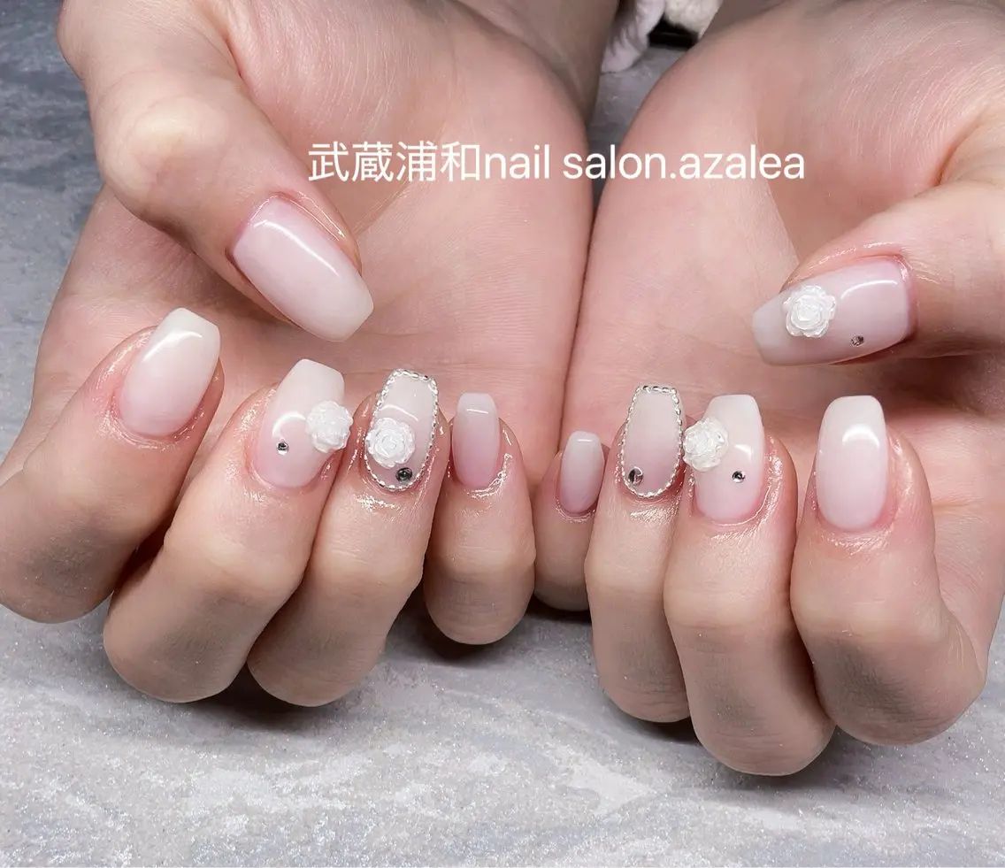 ネイル ハンドネイル R inのネイルデザイン