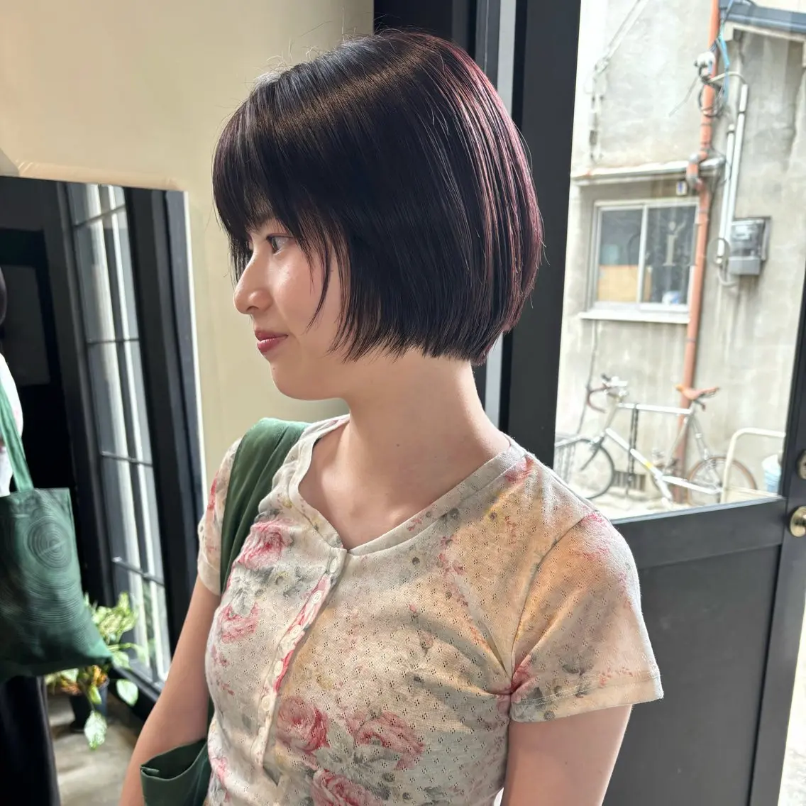 ショート カラー カット ヘアカラー かえで👗 ボブ/パーマのヘアスタイル